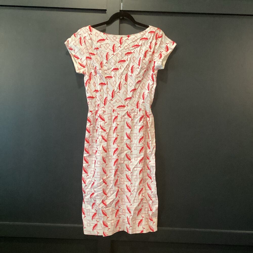 Vintage retro Med Madison New York short sleeve red white leaf Mod mini dress S